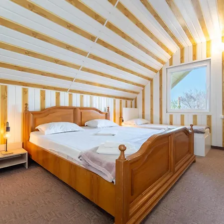 Complex Pria * Доуэ-Май