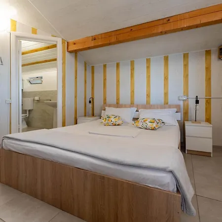 Complex Pria Homestay