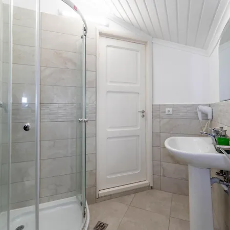 Complex Pria Quarto em Acomodações Particulares