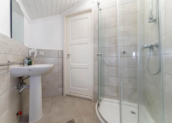 בית אירוח Complex Pria Două Mai