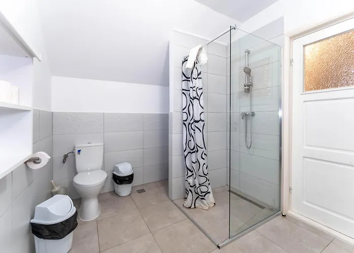 Complex Pria * Două Mai